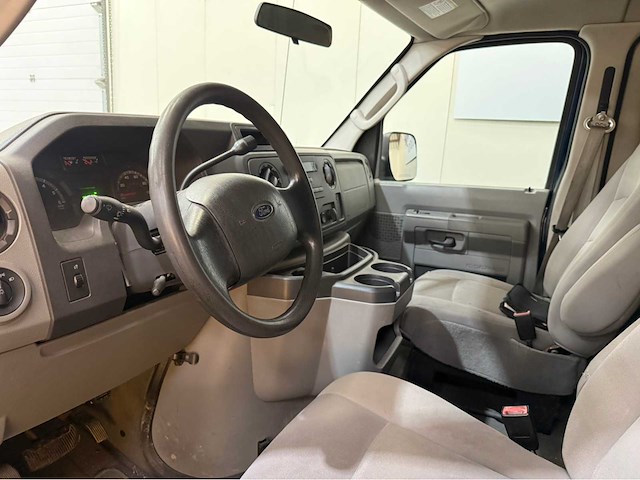 Ford - xl - wagon e150 - personenauto - 2009 - afbeelding 2 van  33