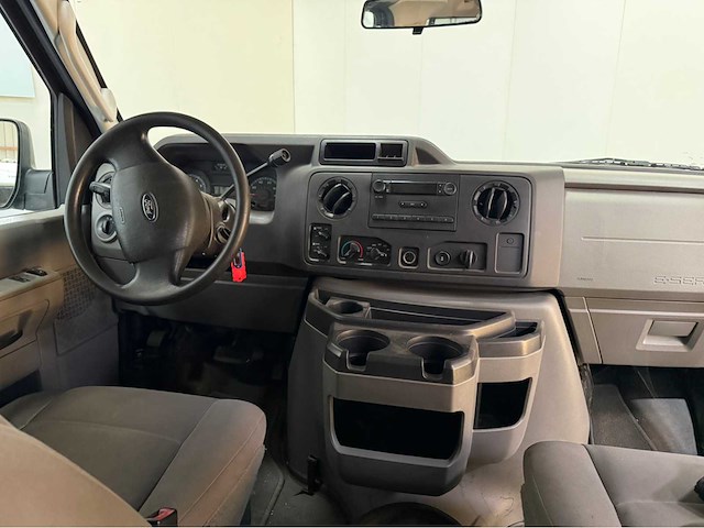 Ford - xl - wagon e150 - personenauto - 2009 - afbeelding 28 van  33
