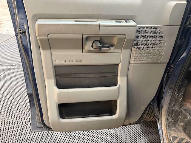 Ford - xl wagon e150 - e150 - personenauto - 2009 - afbeelding 16 van  33