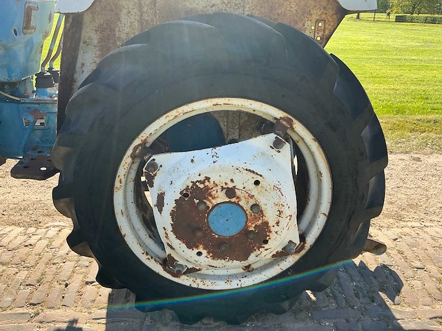 Ford 1700 2rm minitractor - afbeelding 3 van  20