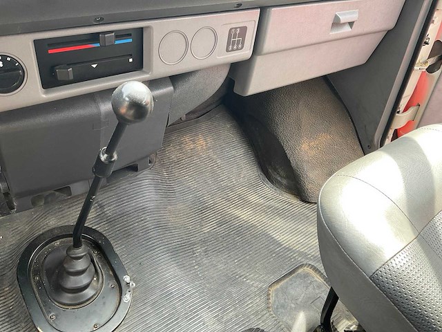 Ford 1985 mk2 brandweerwagen - afbeelding 12 van  61