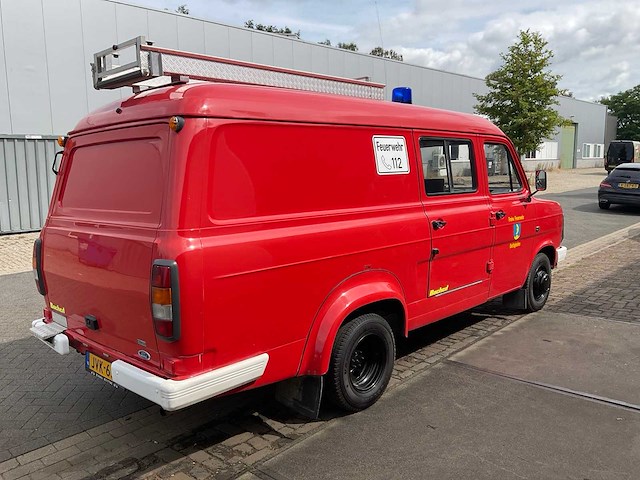 Ford 1985 mk2 brandweerwagen - afbeelding 40 van  61