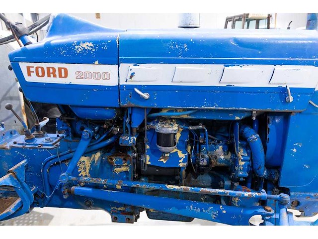 Ford 2000 oldtimer tractor - afbeelding 8 van  10