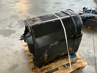 Ford 30 serie brandstoftank - afbeelding 3 van  7