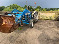 Ford 3000 oldtimer tractor - afbeelding 1 van  4