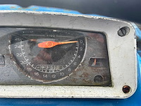 Ford 3000 oldtimer tractor - afbeelding 8 van  8
