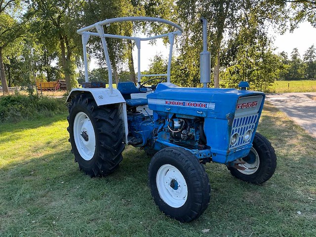 Ford 3000 tweewielaangedreven landbouwtractor - afbeelding 4 van  19