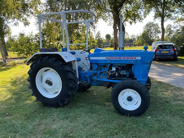 Ford 3000 tweewielaangedreven landbouwtractor - afbeelding 5 van  19