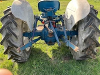 Ford 3000 tweewielaangedreven landbouwtractor - afbeelding 1 van  21