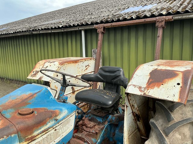 Ford 4000 oldtimer tractor - afbeelding 18 van  20