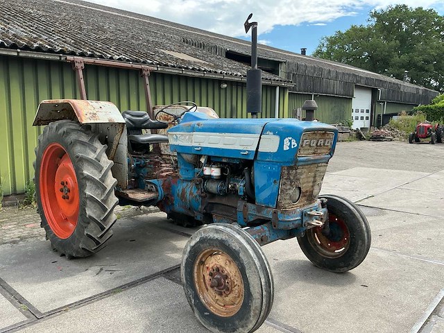 Ford 4000 oldtimer tractor - afbeelding 3 van  20