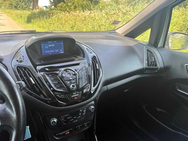 Ford b-max 1.0 ecob. titanium ; rt-706-p - afbeelding 8 van  26