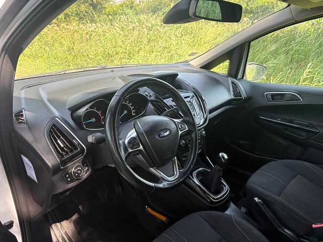Ford b-max 1.0 ecob. titanium ; rt-706-p - afbeelding 15 van  26