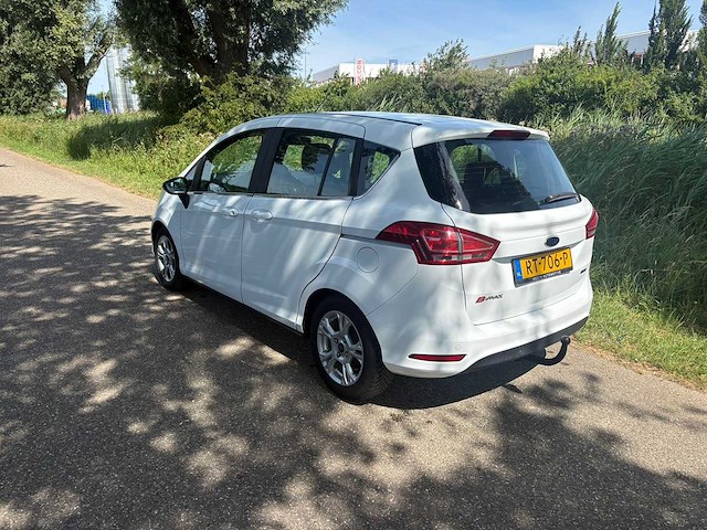 Ford b-max 1.0 ecob. titanium ; rt-706-p - afbeelding 21 van  26