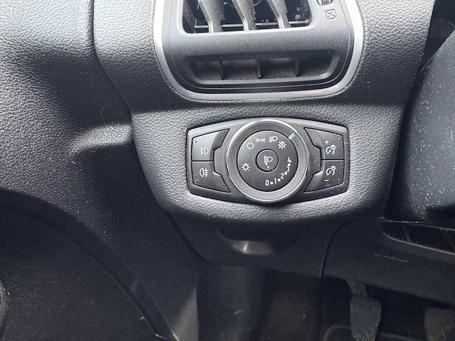 Ford b-max 1.0 ecoboost titanium; 7-tjb-58 - afbeelding 13 van  16