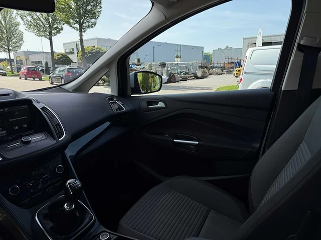 Ford c-max 1.0 titanium, * nr-944-p - afbeelding 22 van  24