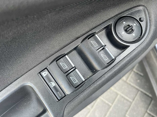 Ford c-max 1.0 titanium | tl-971-l - afbeelding 3 van  24