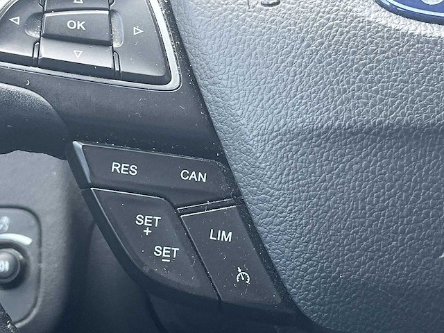 Ford c-max 1.0 titanium | tl-971-l - afbeelding 6 van  24