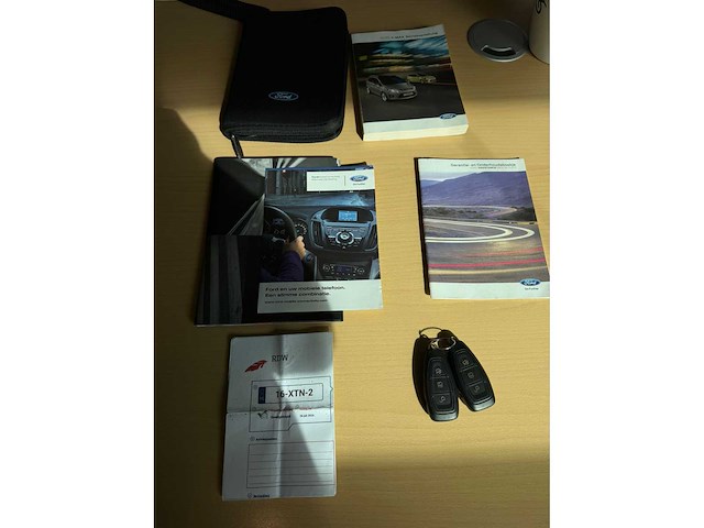 Ford c-max 1.6 ecoboost titanium, 16-xtn-2 - afbeelding 11 van  19