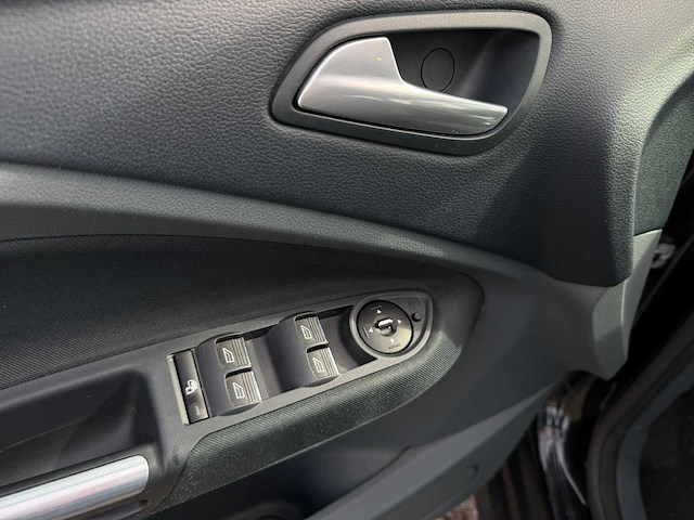 Ford c-max 1.6 ecoboost titanium, 16-xtn-2 - afbeelding 1 van  8