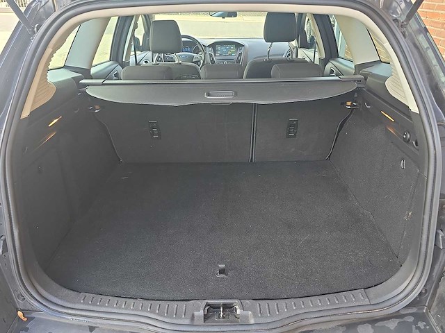 Ford c-max 2.0 plug-in hybrid titanium plus 2015 | gv-862-t i - afbeelding 16 van  33