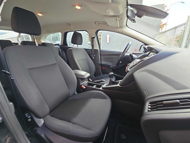 Ford c-max 2.0 plug-in hybrid titanium plus 2015 | gv-862-t i - afbeelding 19 van  33