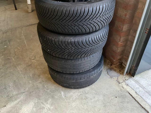 Ford connect. velgen. (4x) - afbeelding 4 van  4