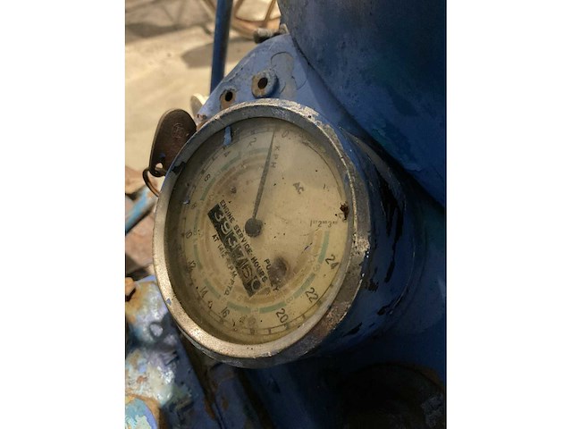 Ford dexta oldtimer tractor - afbeelding 2 van  11