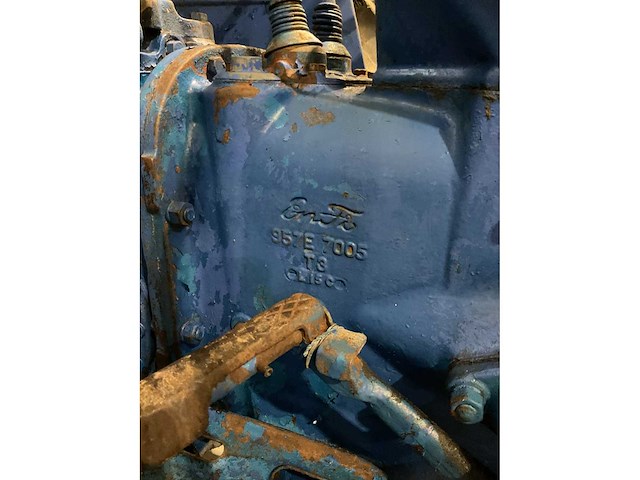 Ford dexta oldtimer tractor - afbeelding 11 van  11