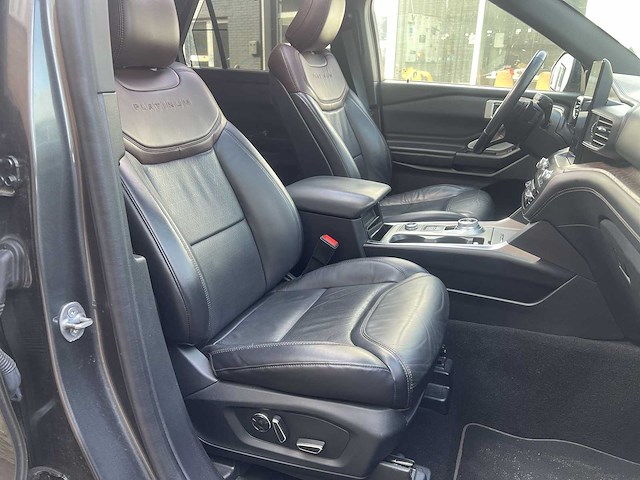 Ford explorer 3.0 v6 ecoboost phev platinum | c4-92-77 - afbeelding 23 van  27