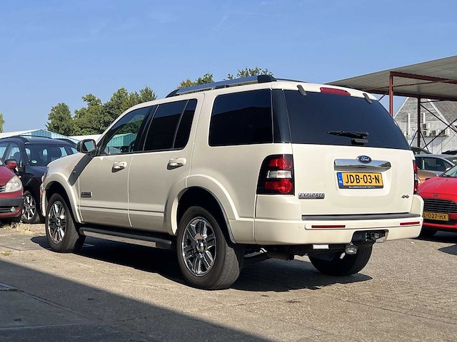 Ford explorer 4x4 | jdb-03-n - afbeelding 34 van  36