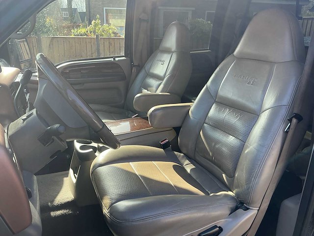 Ford f-350 youngtimer > 15 - afbeelding 31 van  47