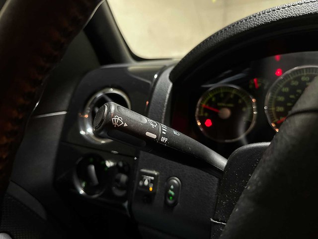 Ford f150 harley davidson 5.4l v8 300pk 2009, 20-vrv-4 - afbeelding 23 van  44