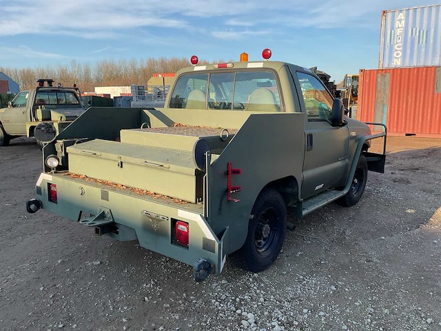 Ford f350 first line tow tractor - afbeelding 2 van  17