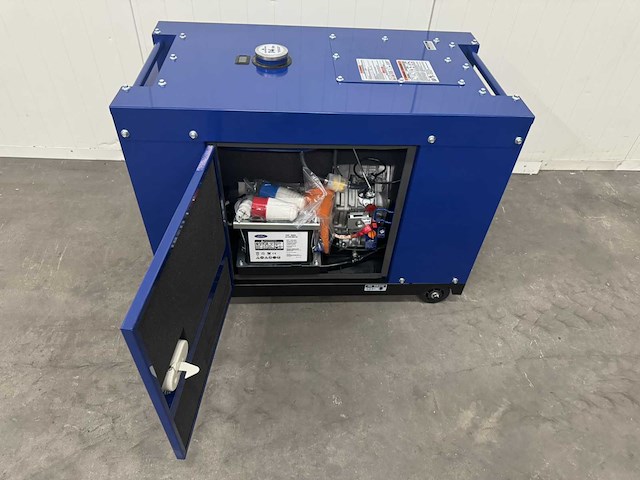 Ford fdt 10200se -aggregaat / generator diesel 2026 - 230v én 400v krachtstroom - afbeelding 2 van  16