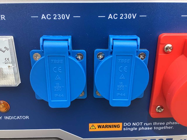 Ford fgt-9250e 230/400 volt e-start stroomgenerator - afbeelding 5 van  21