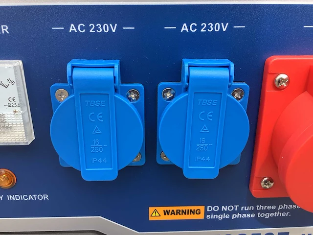 Ford fgt-9250e 230/400 volt e-start stroomgenerator - afbeelding 5 van  21