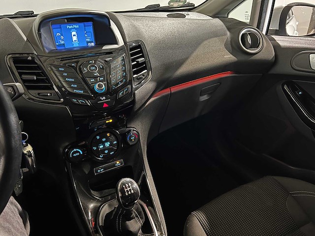 Ford fiesta 1.0 ecob. titanium, pb-384-p - afbeelding 3 van  15