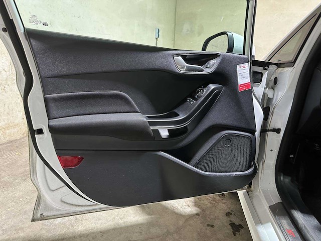 Ford fiesta 1.0 ecoboost st-line 101pk 2019 (origineel-nl), xj-522-v - afbeelding 24 van  44