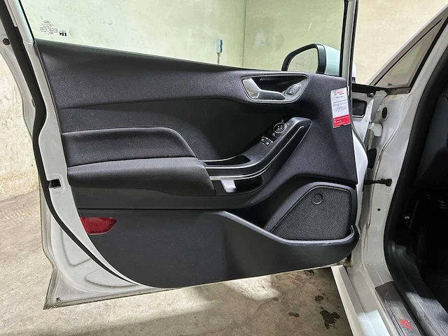 Ford fiesta 1.0 ecoboost st-line 101pk 2019 (origineel-nl), xj-522-v - afbeelding 26 van  45