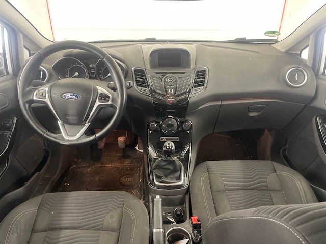 Ford fiesta 1.0 ecoboost titanium; 1-zpt-30 - afbeelding 4 van  8
