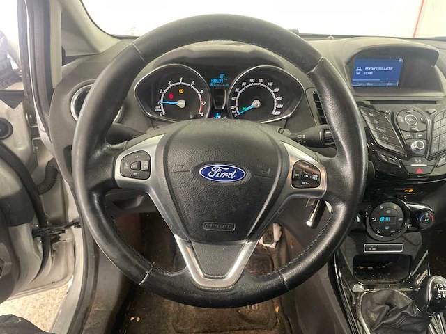 Ford fiesta 1.0 ecoboost titanium; 1-zpt-30 - afbeelding 2 van  14