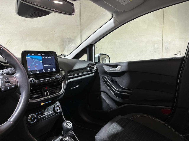 Ford fiesta 1.0 ecoboost titanium 100pk 2017, pl-448-j - afbeelding 11 van  45