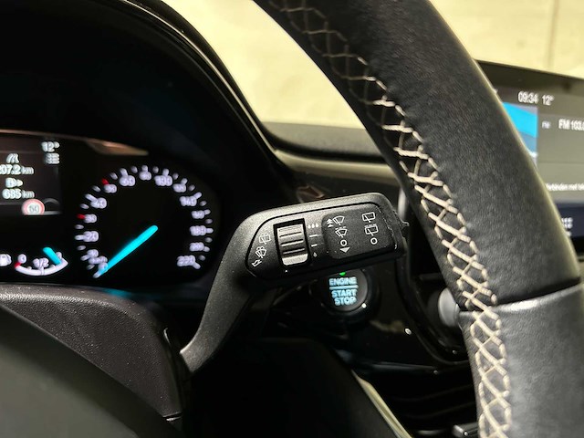 Ford fiesta 1.0 ecoboost titanium 100pk 2017, pl-448-j - afbeelding 17 van  45