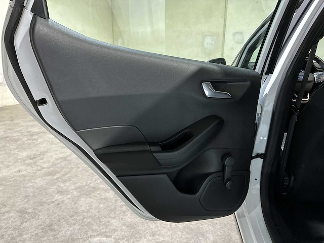 Ford fiesta 1.0 ecoboost titanium 100pk 2017, pl-448-j - afbeelding 26 van  45