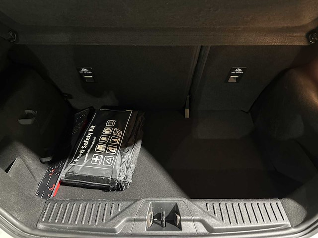 Ford fiesta 1.0 ecoboost titanium 100pk 2017, pl-448-j - afbeelding 27 van  45