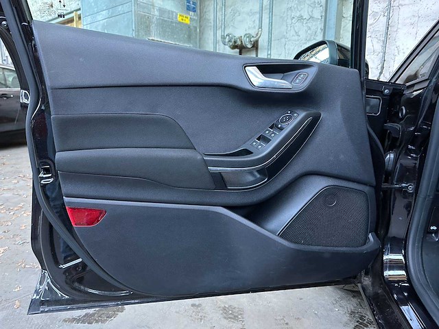 Ford fiesta 1.0 ecoboost titanium 5d 95pk 2020 (origineel-nl), j-260-xz - afbeelding 24 van  40