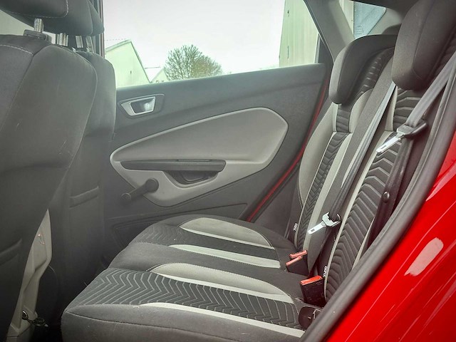 Ford fiesta 1.0 ecoboost titanium, kn-254-z - afbeelding 7 van  15