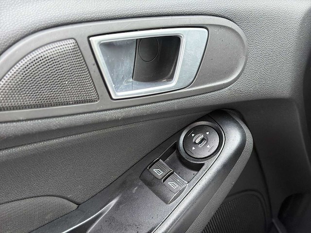 Ford fiesta 1.0 style 2013 | 08-zxg-1 - afbeelding 4 van  25