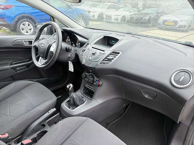 Ford fiesta 1.0 style 2013 | 08-zxg-1 - afbeelding 18 van  25